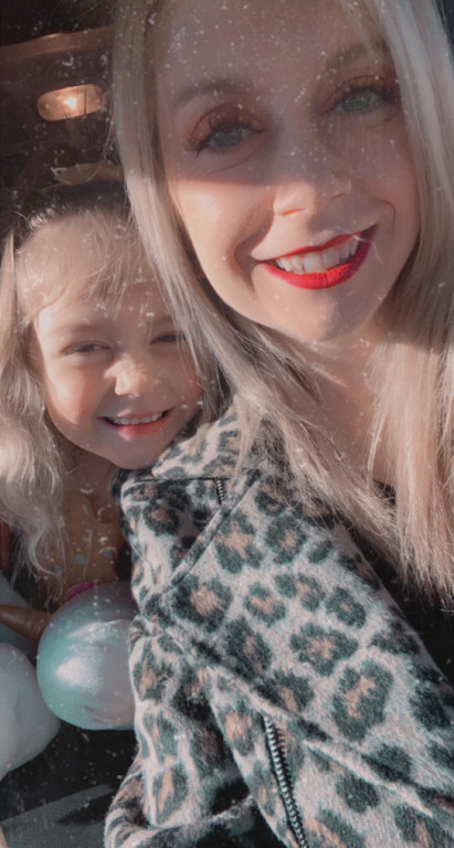 Can we judge a woman by the cover of her magazine essay 08 picture