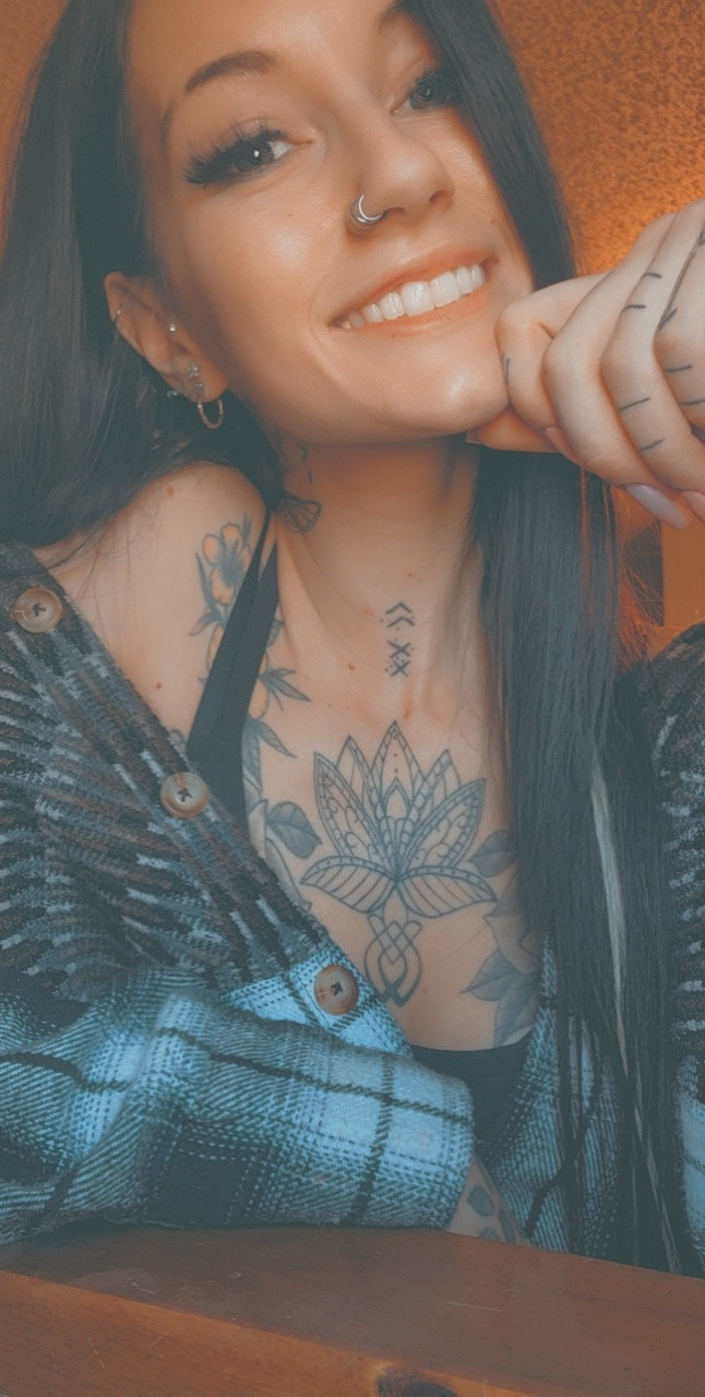 Hannah poole | Inked Cover Girl